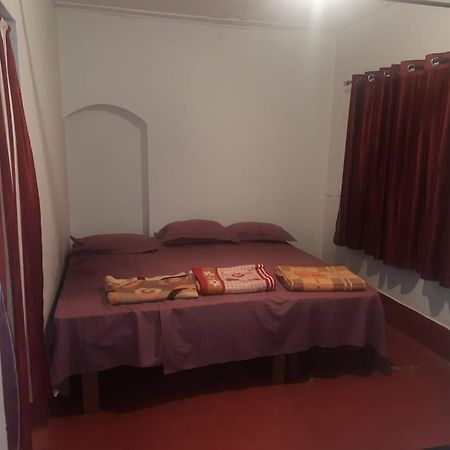 Spinson Home Stay Мадикери Экстерьер фото